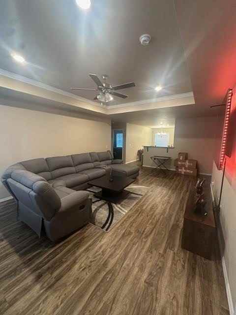 1008 Brook St - Photo 5 of 15