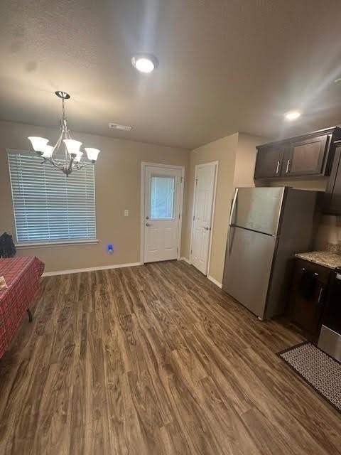 1008 Brook St - Photo 6 of 15