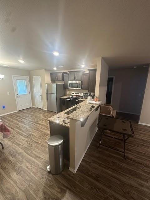 1008 Brook St - Photo 7 of 15