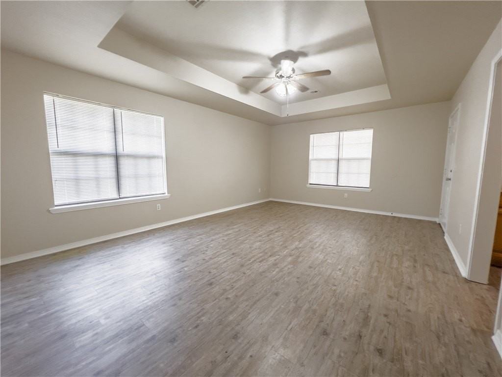 2020 S F St - Photo 2 of 10