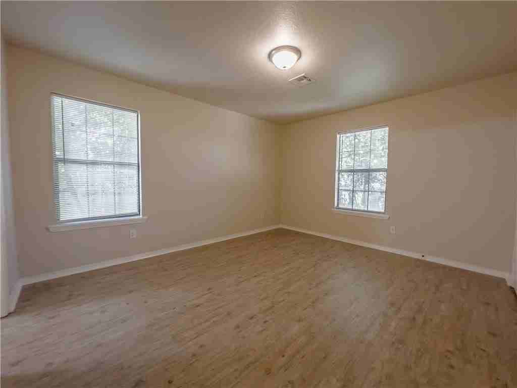 2020 S F St - Photo 6 of 10