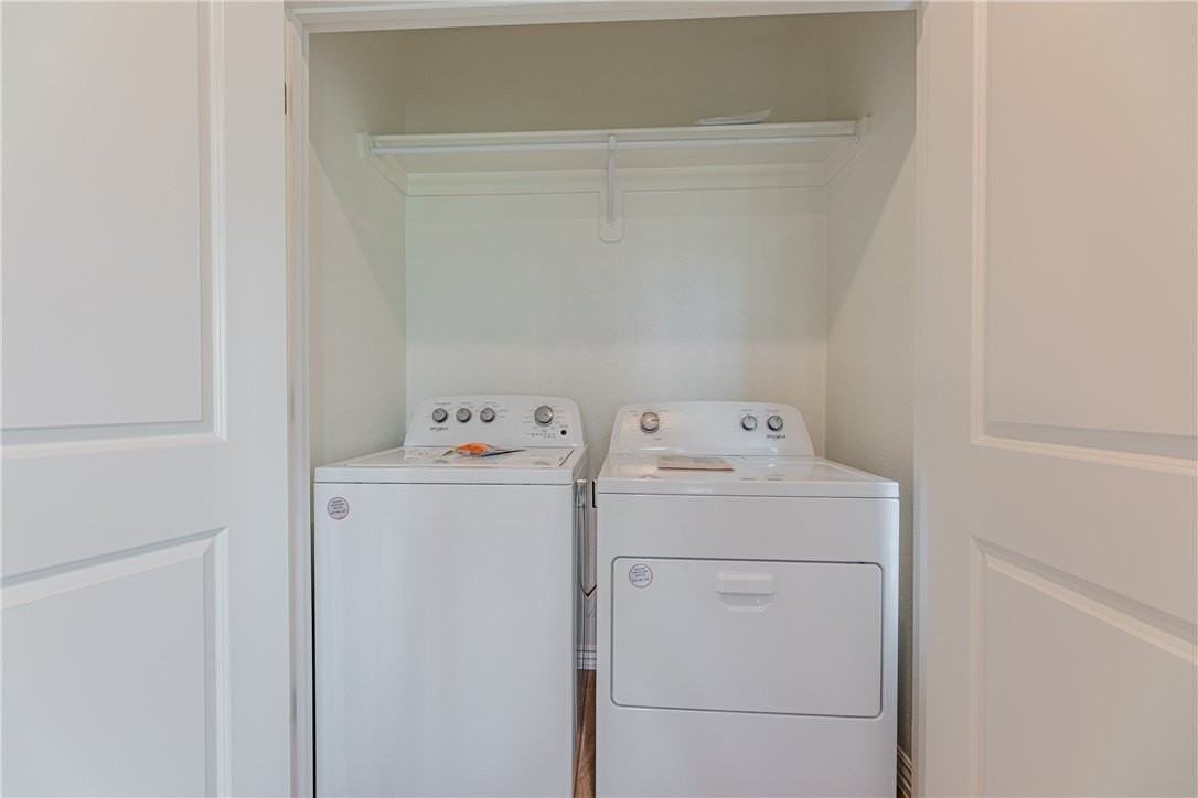 1906 Sw Poigai Ct #1 - Photo 7 of 25