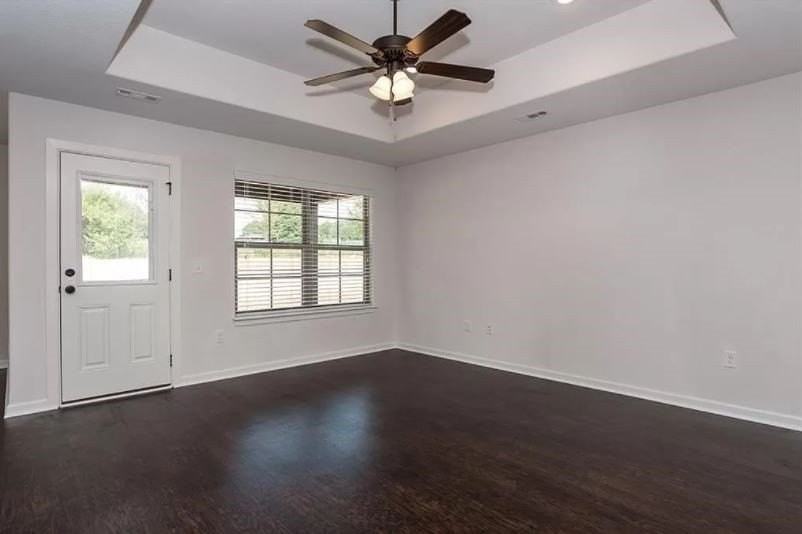 102 Kindley Ct - Photo 2 of 9
