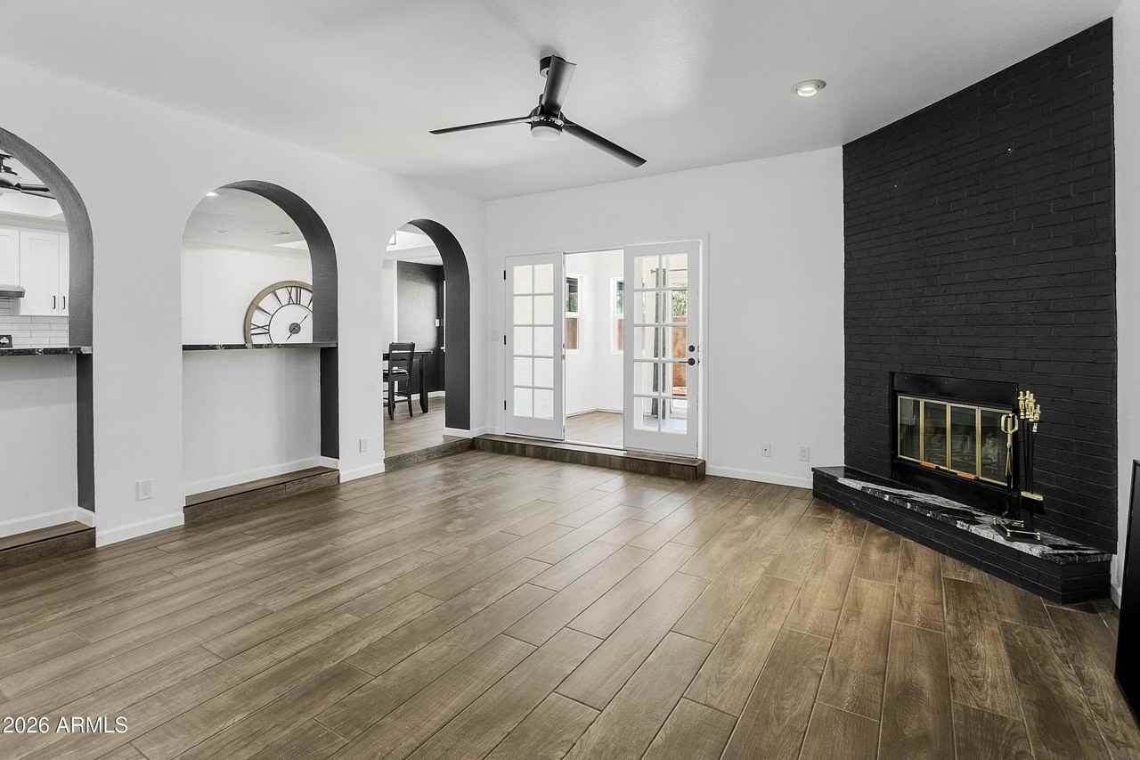 1610 N Stapley Dr #111 - Photo 4 of 25