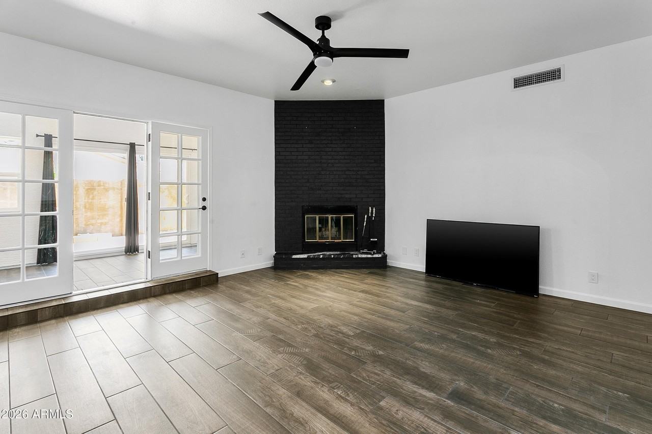 1610 N Stapley Dr #111 - Photo 5 of 25