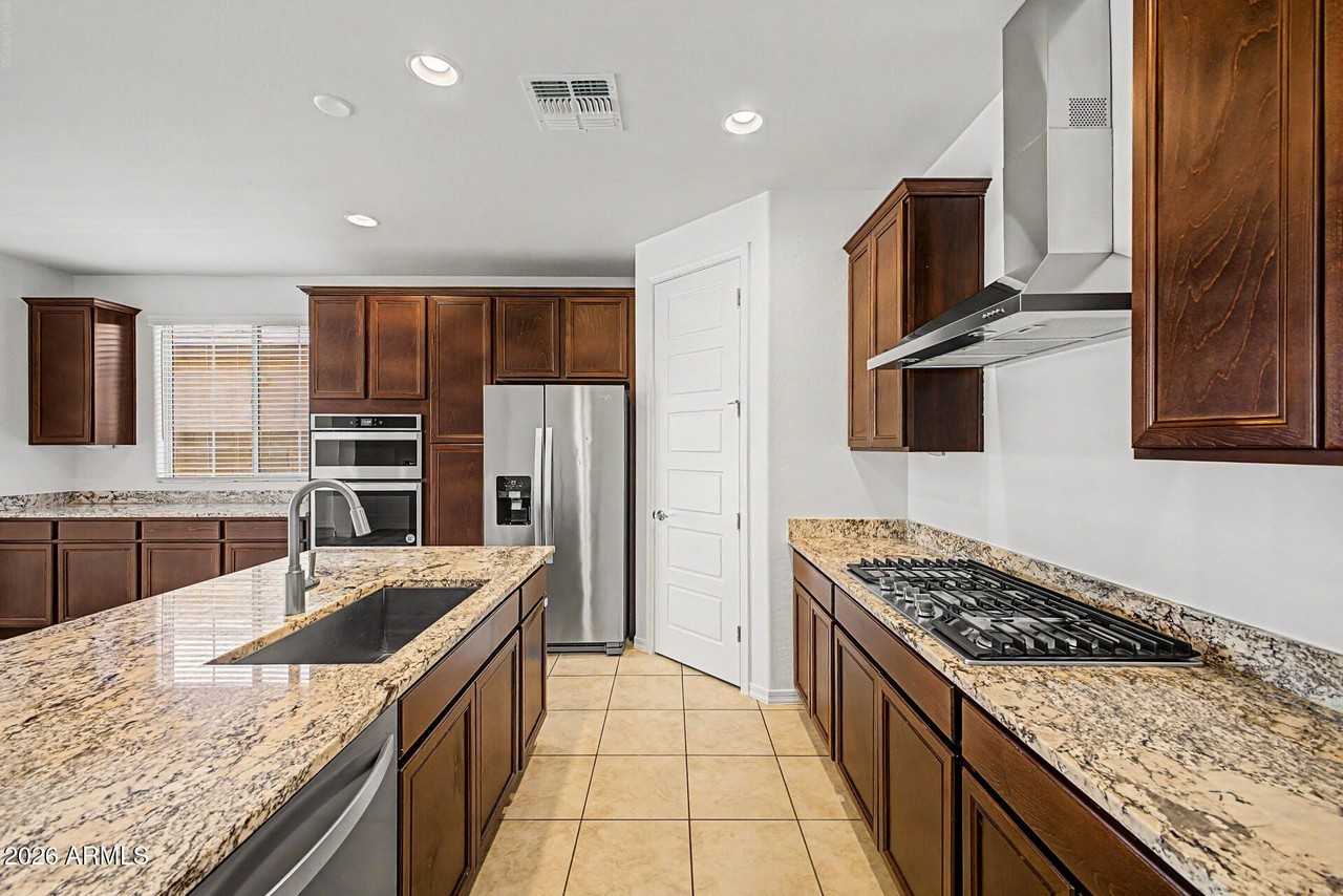 25417 S 229th Pl - Photo 4 of 40