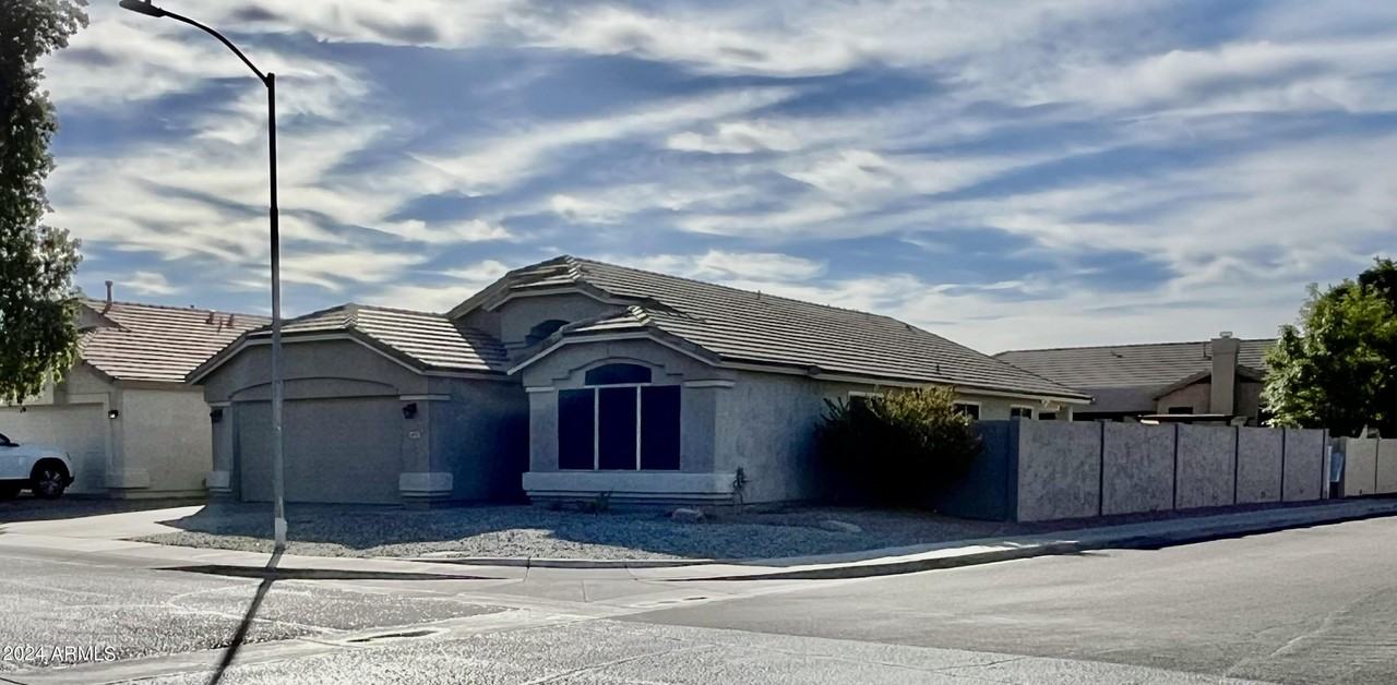 6471 W Adobe Dr - Photo 2 of 20