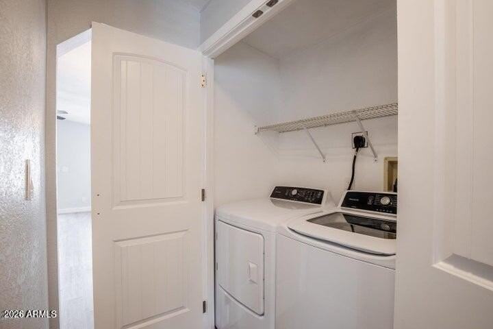 1864 E Augusta Ave - Photo 5 of 32