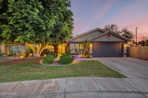 featured image of 3040 S Rosemary Dr
