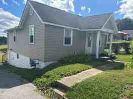 featured image of 111 Maxwell Hill Rd