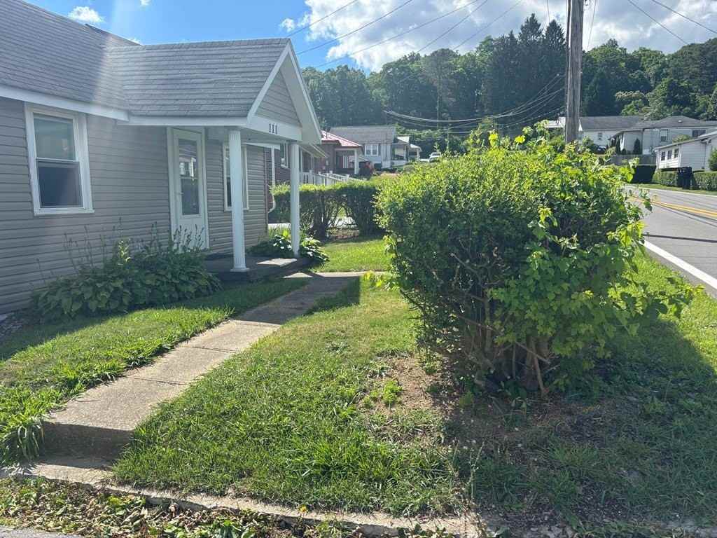 111 Maxwell Hill Rd - Photo 5 of 9