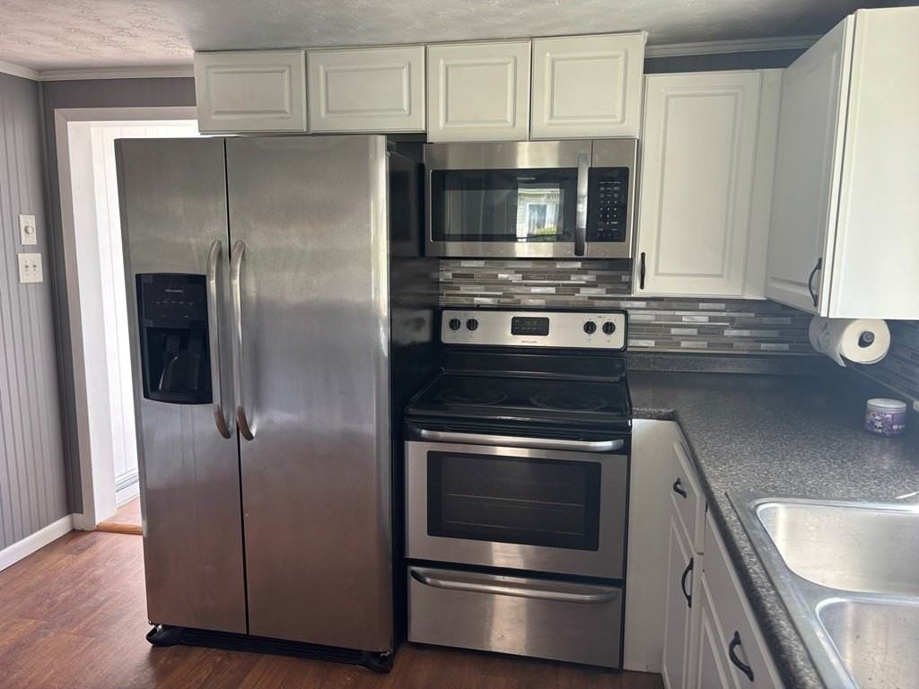 111 Maxwell Hill Rd - Photo 6 of 9