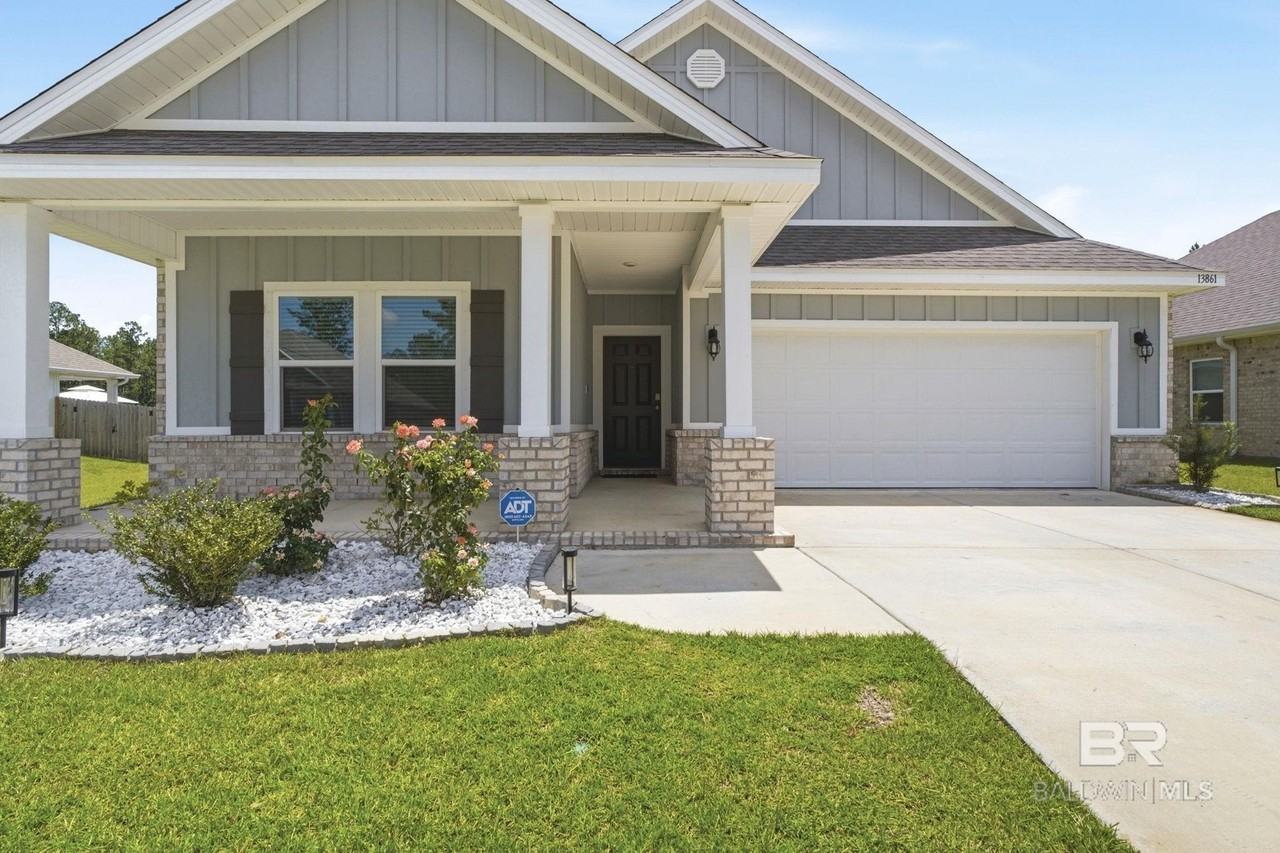 13861 Antler Hill Rd - Photo 4 of 32