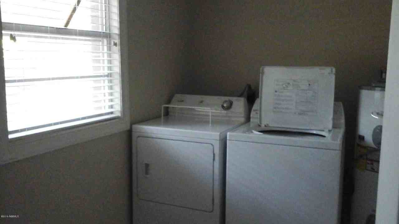 957 Sea Island Pkwy - Photo 7 of 11