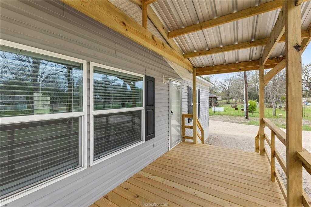 1014 Doe Run - Photo 6 of 23