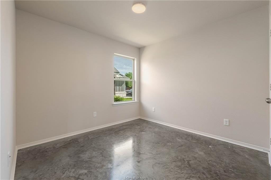 2807 Messenger Way - Photo 3 of 16