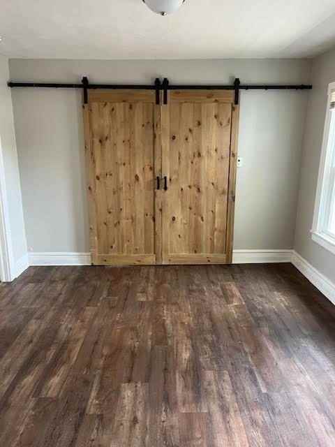 165 Benton St - Photo 5 of 13