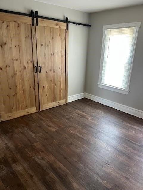 165 Benton St - Photo 6 of 13