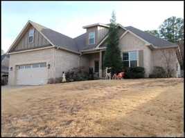 featured image of 17 Rosans Ct