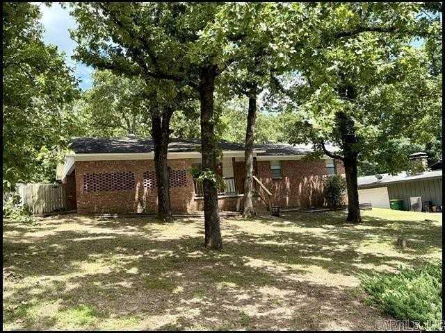 26 Cinnamon Dr