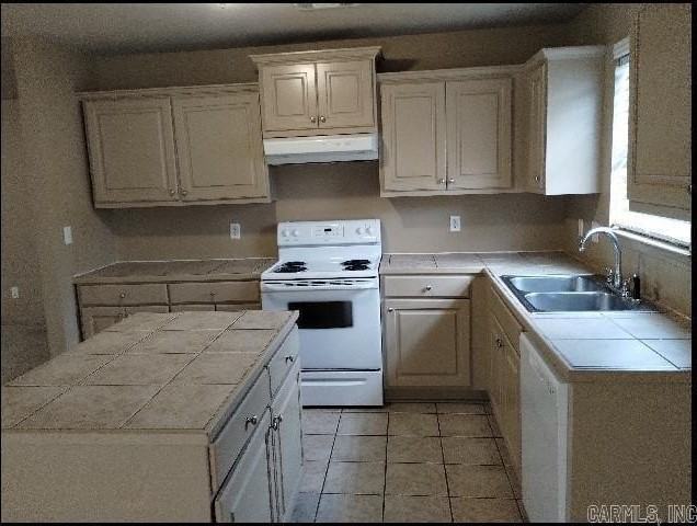 8005 Jasmine Cv - Photo 4 of 17