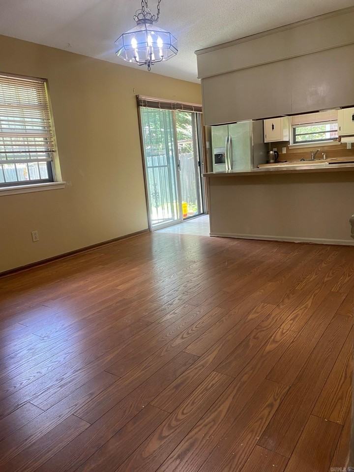 14106 Ridgewood Dr - Photo 7 of 23