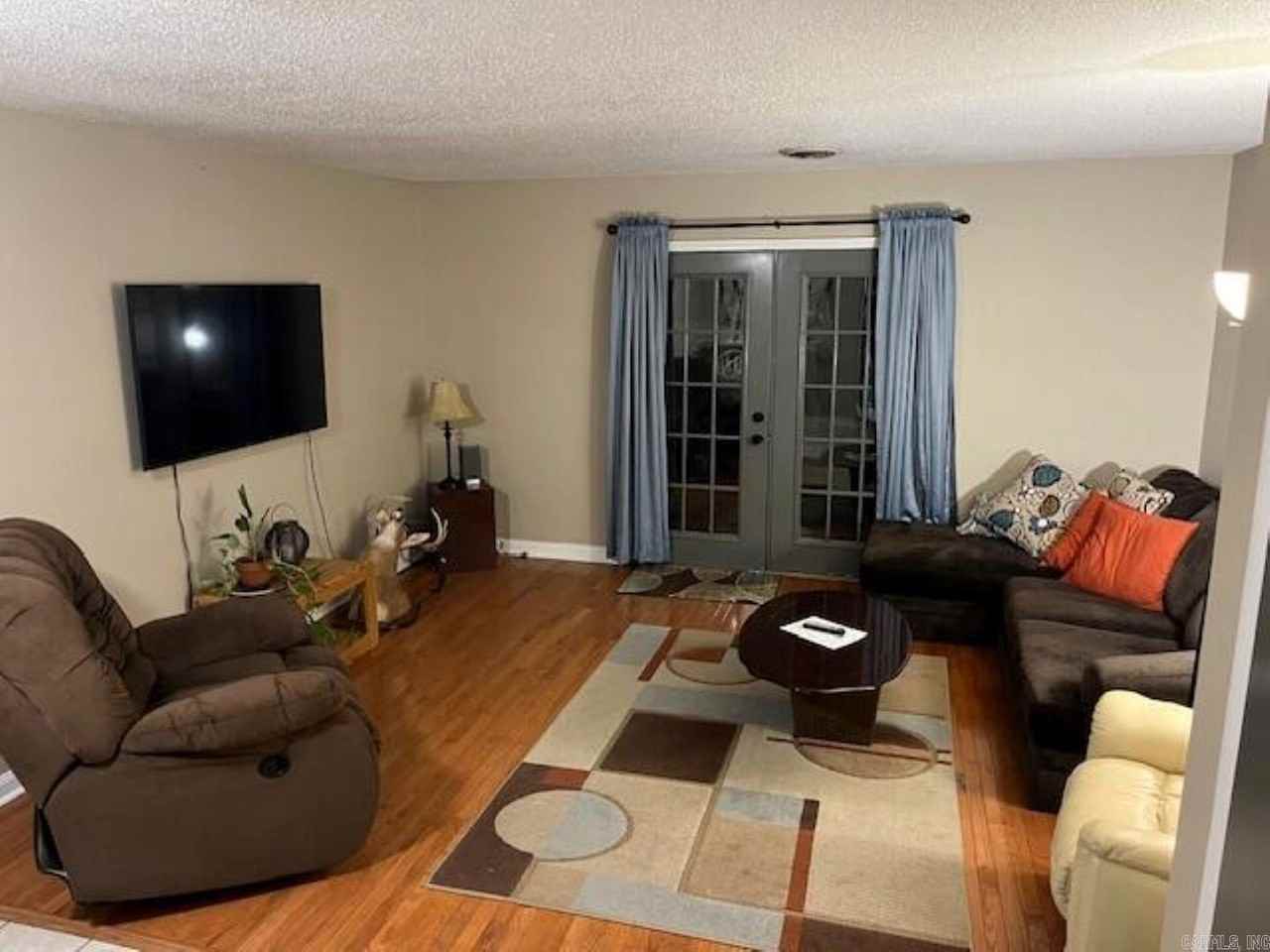 135 Hillview Unit 35 Drive - Photo 2 of 21