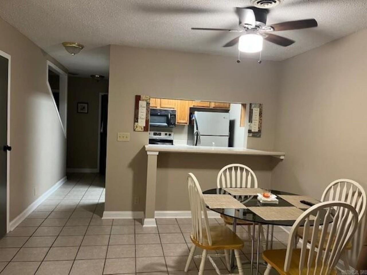 135 Hillview Unit 35 Drive - Photo 4 of 21