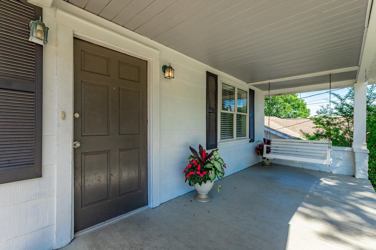 1209 Hanover St - Photo 2 of 50