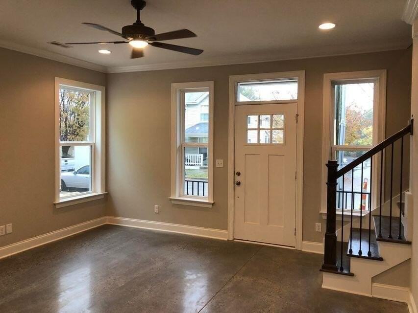 1539 Washington St - Photo 2 of 18