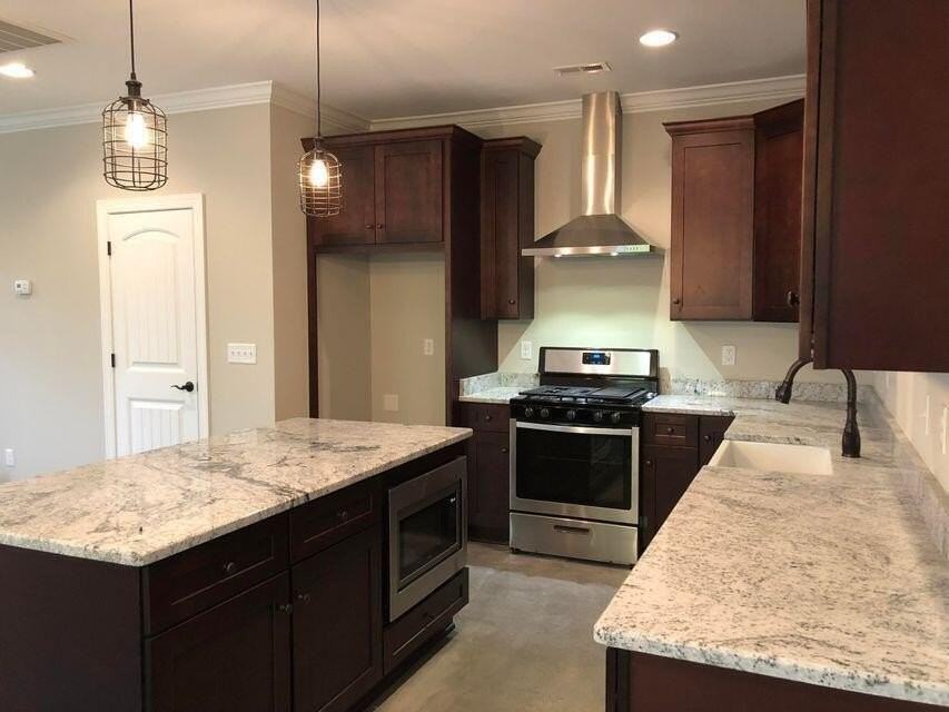 1539 Washington St - Photo 5 of 18