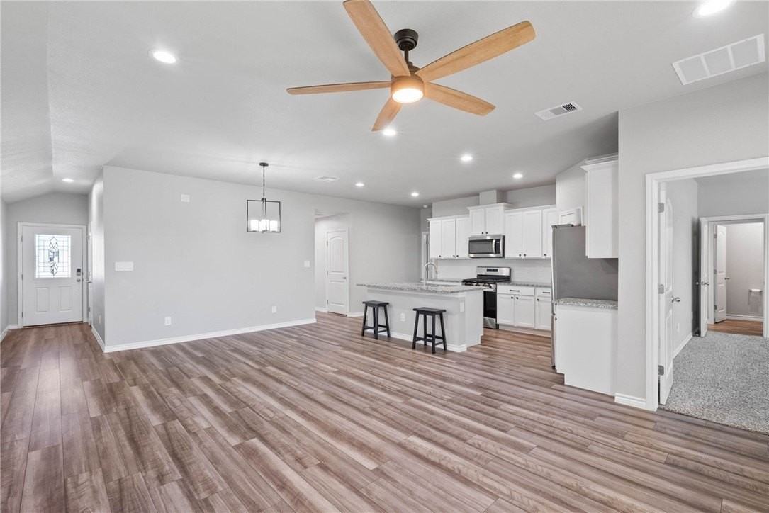 7753 Lariat Toss Dr - Photo 3 of 15