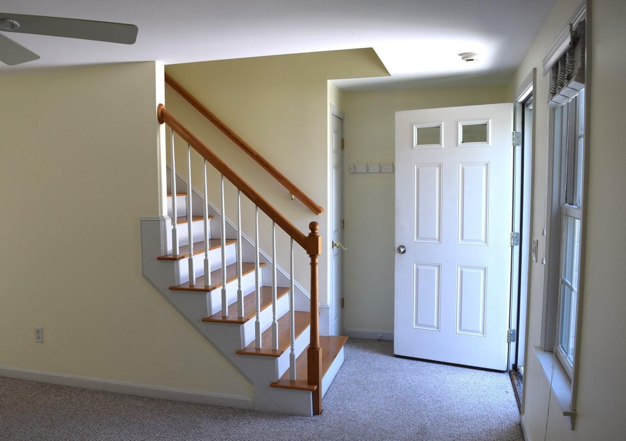 121 Camp St #102 - Photo 2 of 15