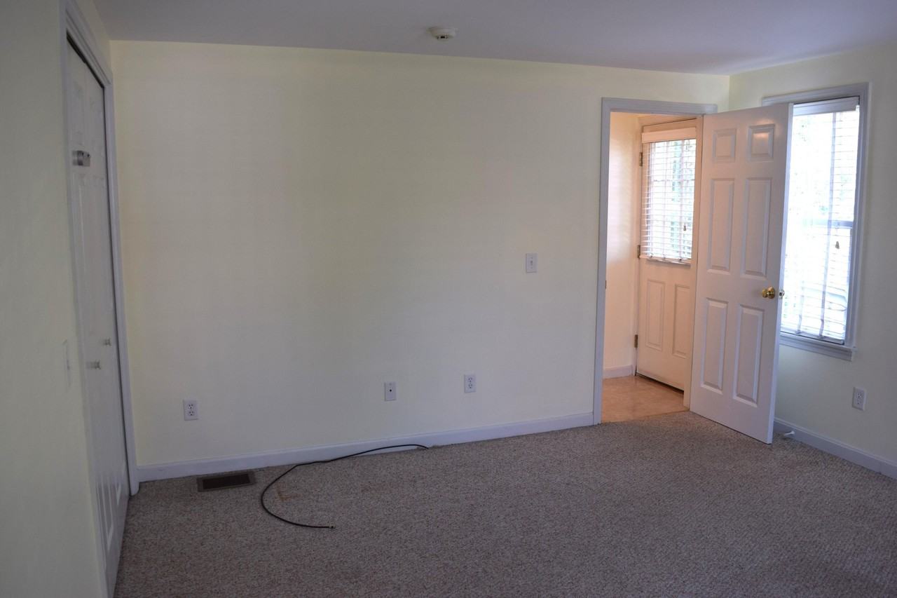 121 Camp St #102 - Photo 6 of 15