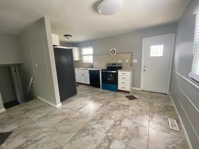 1559 Orson Dr - Photo 4 of 20