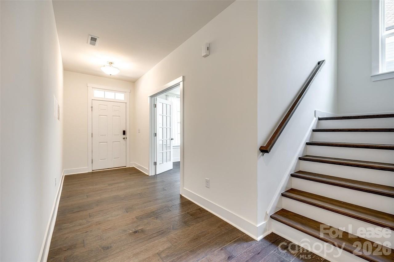 1540 Striped Bass Ln - Photo 3 of 44