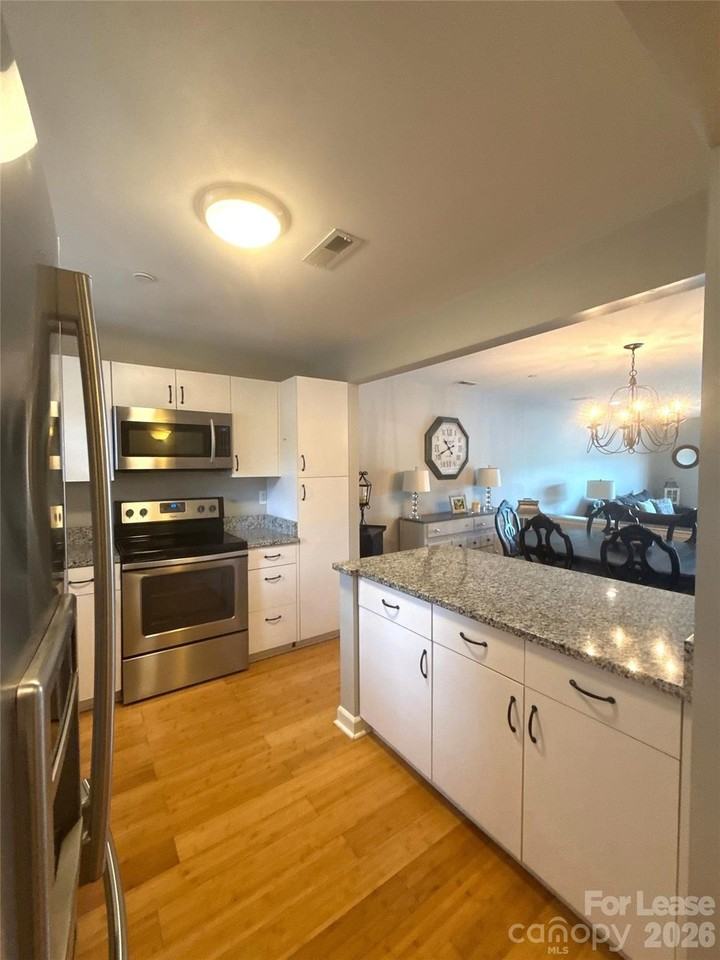 9817 Emerald Point Dr #8 - Photo 4 of 29