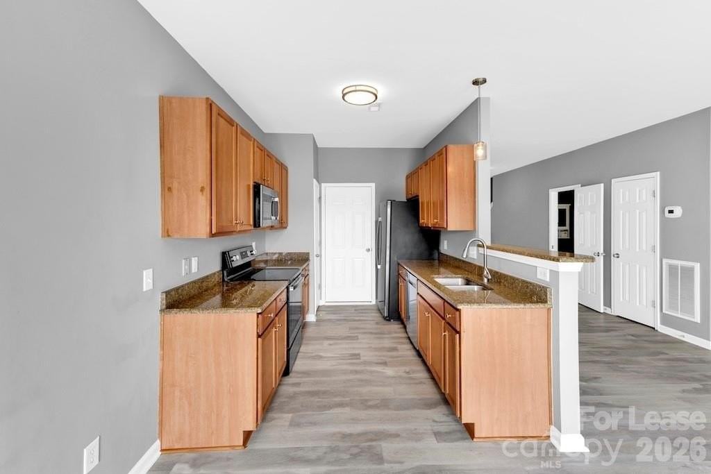 9598 Walkers Glen Dr Nw - Photo 4 of 27