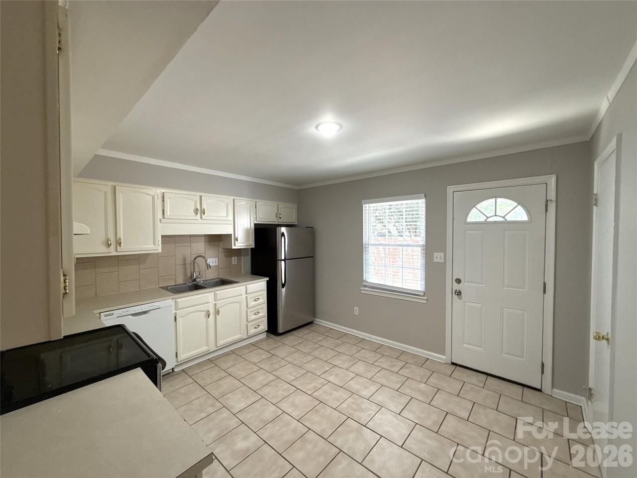 11016 Hunter Trail Ln - Photo 5 of 11