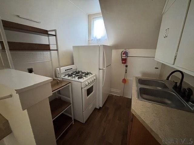 321 Luzerne St - Photo 6 of 7