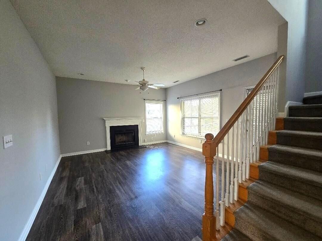 1566 Clark Sound Cir - Photo 3 of 23