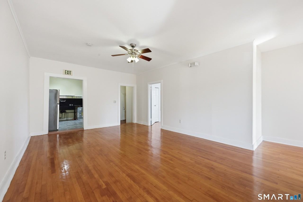 360 Main St #3B - Photo 4 of 21