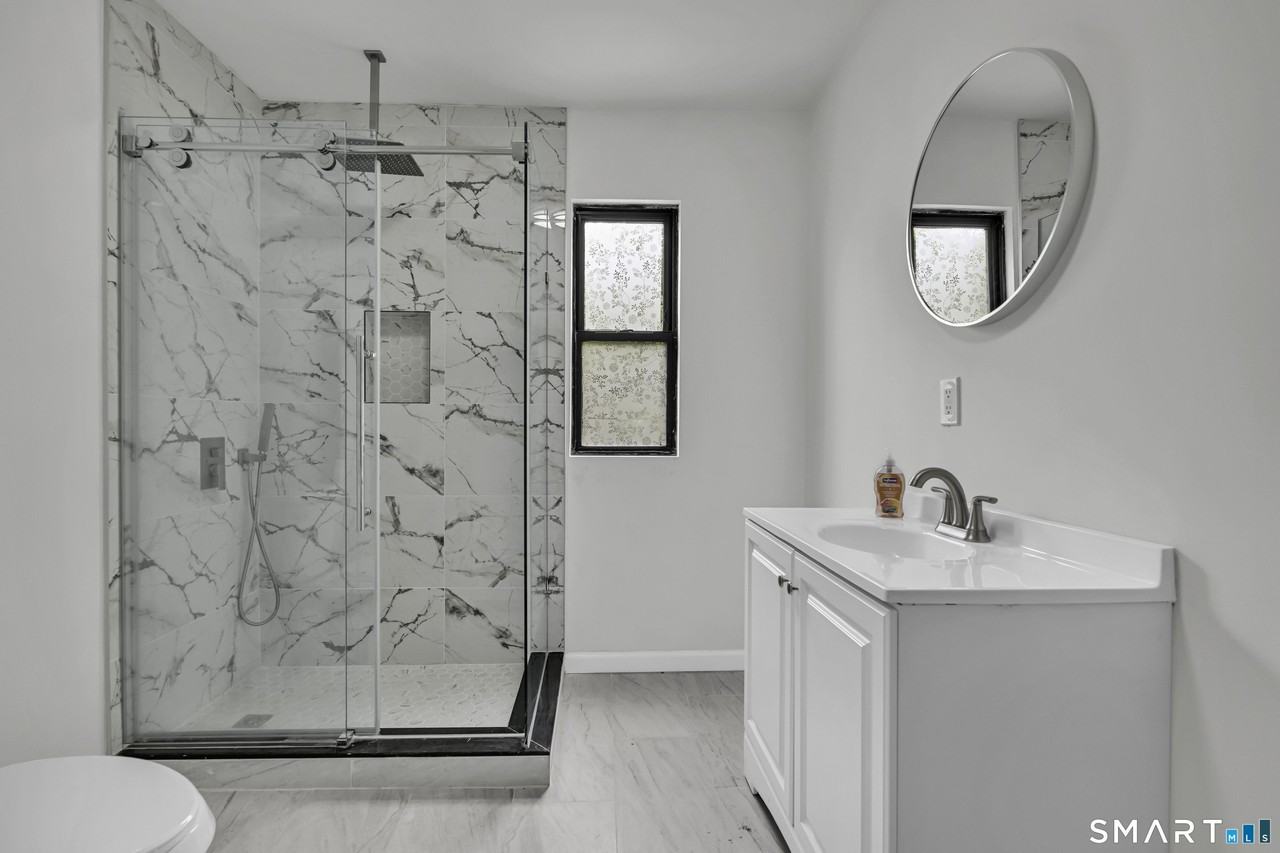 54 Overlook Ave #1 - Photo 5 of 15
