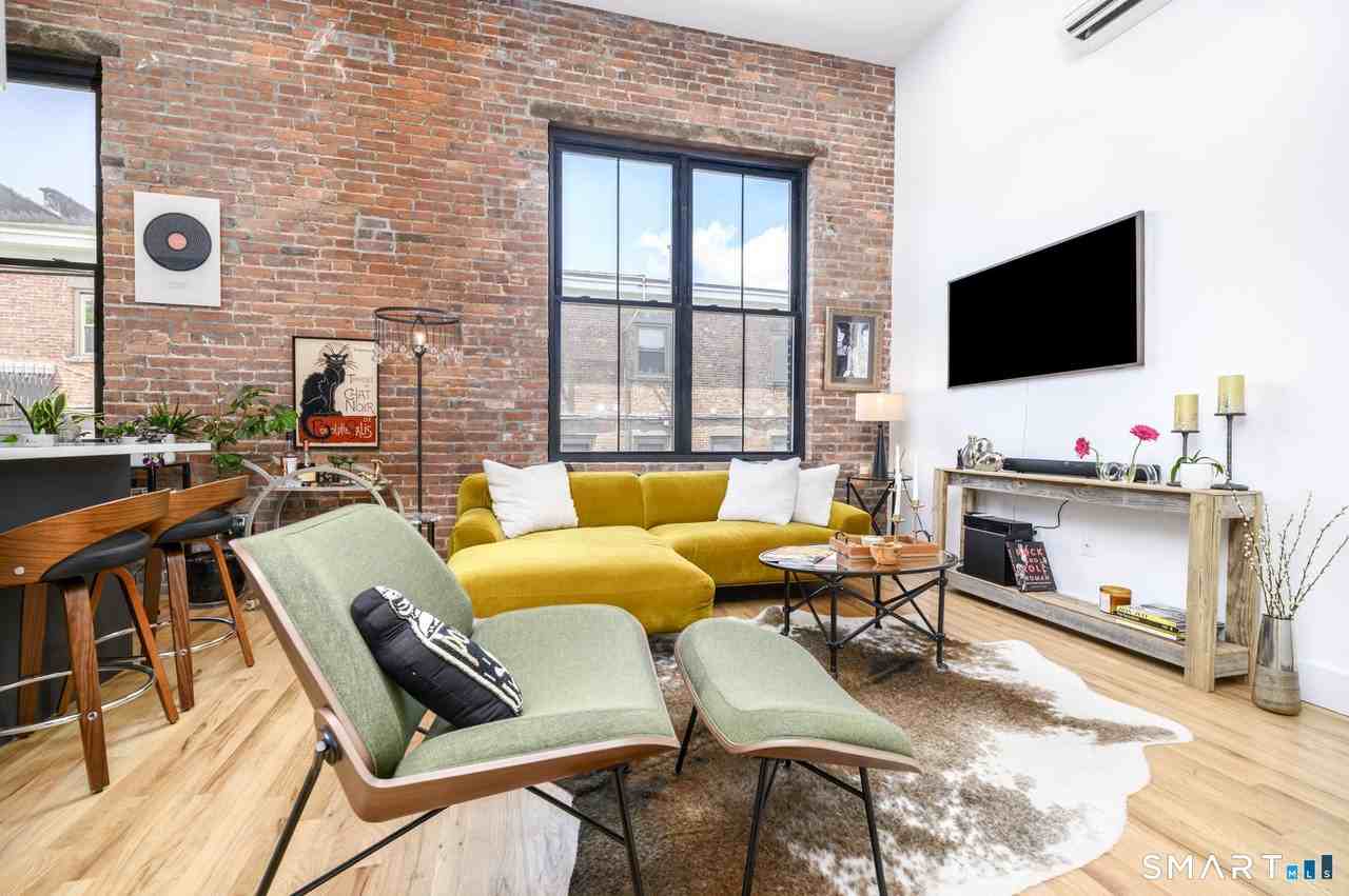 10 Commerce St #3F - Photo 6 of 16