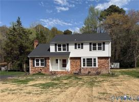 featured image of 11402 Creekside Dr