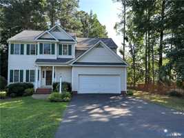 featured image of 5219 Scotsglen Dr