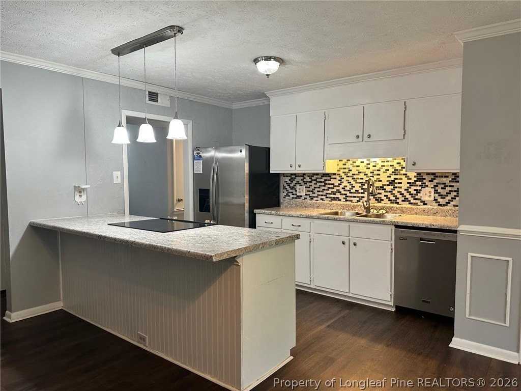 6850 Buttermere Dr - Photo 3 of 16