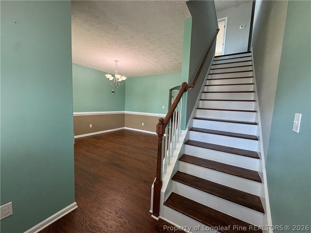 4007 Beaubien Dr - Photo 2 of 41