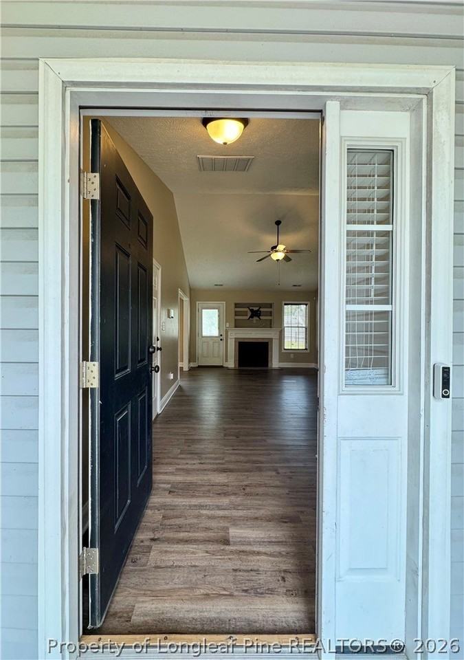 230 Hunters Creek Dr - Photo 2 of 27