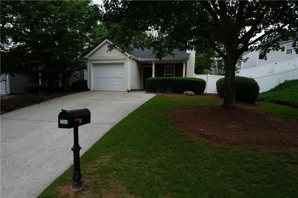 2040 Keenland Ct - Photo 2 of 11